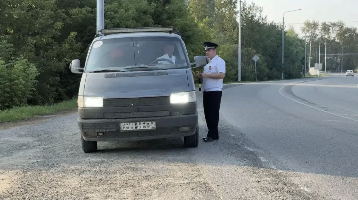 В Тюмени участковые уполномоченные полиции ОП № 7 УМВД России по г. Тюмени и инспекторы полка ДПС Госавтоинспекции Тюменской области провели профилактический рейд в садовых товариществах В Тюмени участковые уполномоченные полиции ОП № 7 УМВД России по г. Тюмени и инспекторы полка ДПС Госавтоинспекции Тюменской области провели профилактический рейд в садовых товариществах