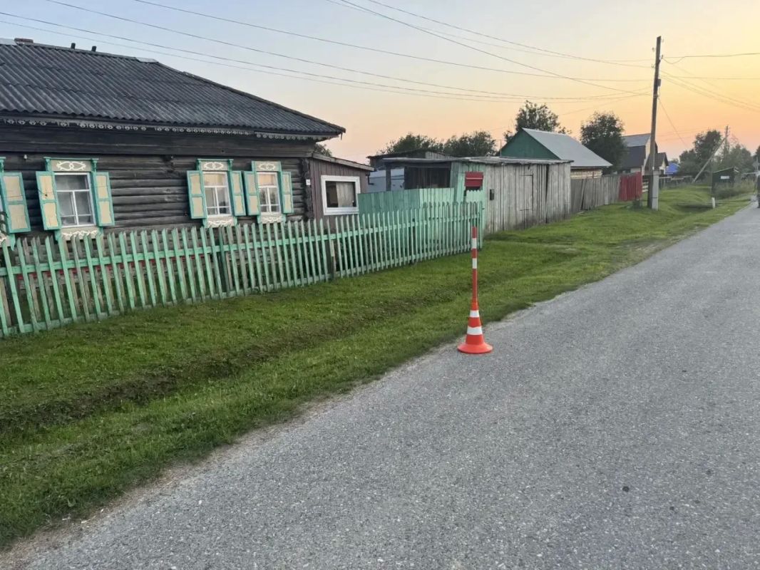 14- летняя школьница сбита питбайком на улице Почтовой в селе Демьянском в Уватском округе 14- летняя школьница сбита питбайком на улице Почтовой в селе Демьянском в Уватском округе