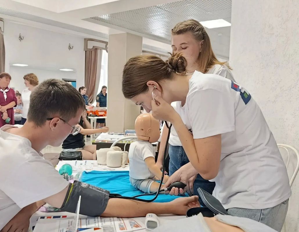 Молодёжные клубы Тюменской области: профориентация, мастерклассы и новые возможности Молодёжные клубы Тюменской области: профориентация, мастерклассы и новые возможности