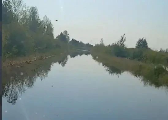 Еще одна дорога уходит под воду в Тюменской области