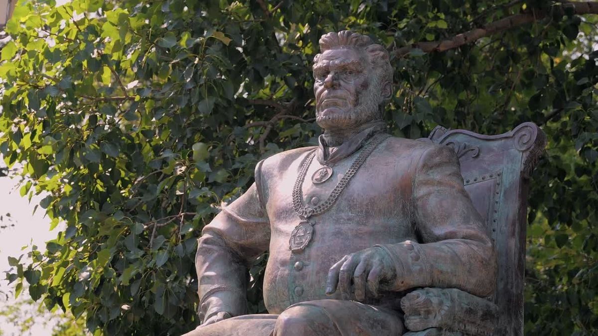 Открытие выставки, посвящённой почётным гражданам Тюмени, — важное событие для всего города