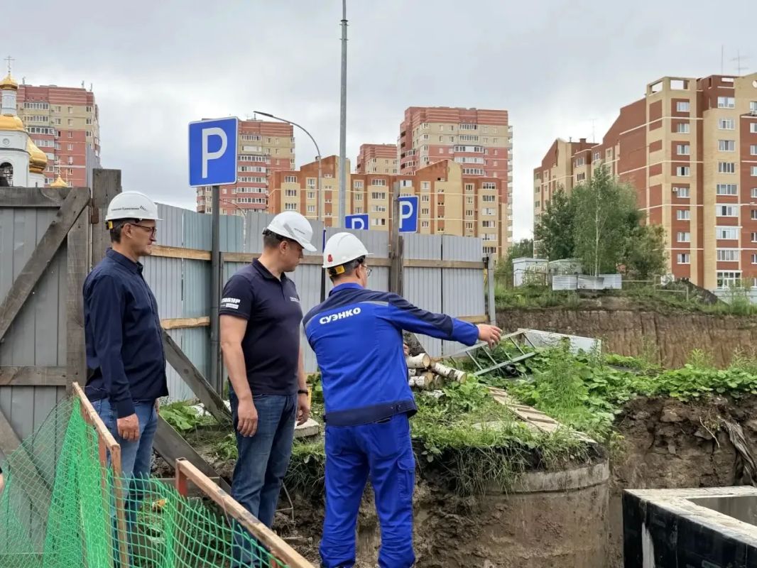 Продолжаем дорожные и коммунальные работы Продолжаем дорожные и коммунальные работы
