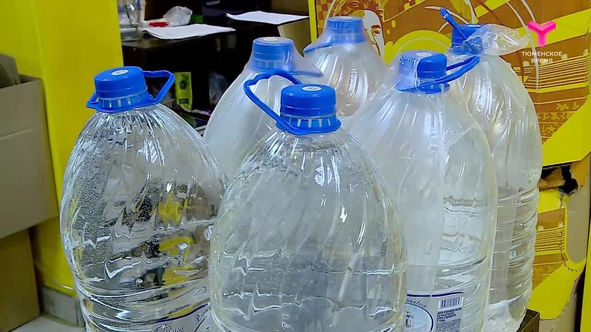 Вода в магазинах Тюмени есть: панике нет причин