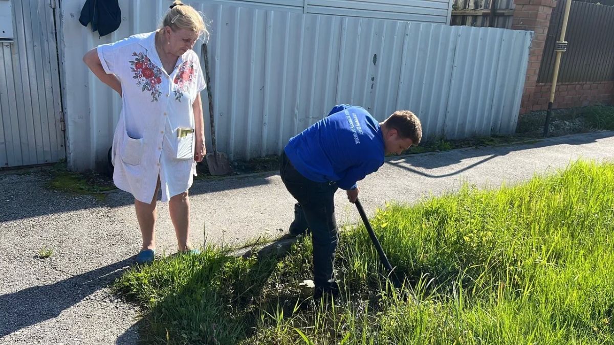 Волонтёрский штаб Единой России города Тюмени продолжает оказывать помощь жителям, пострадавшим от поднятия уровня воды Волонтёрский штаб Единой России города Тюмени продолжает оказывать помощь жителям, пострадавшим от поднятия уровня воды