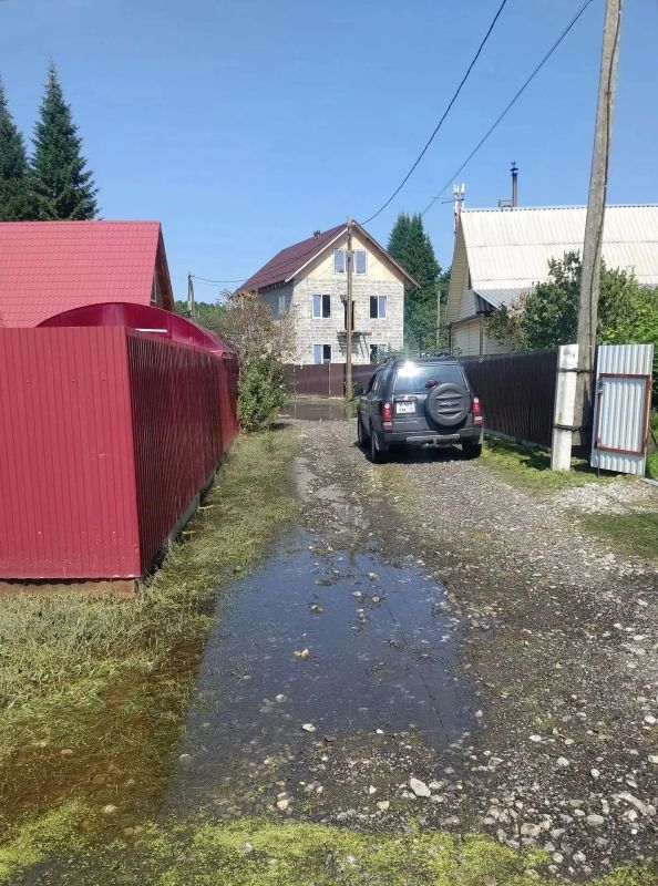 Повышенный уровень Туры и грунтовых вод ставит перед городскими службами непростые задачи Повышенный уровень Туры и грунтовых вод ставит перед городскими службами непростые задачи