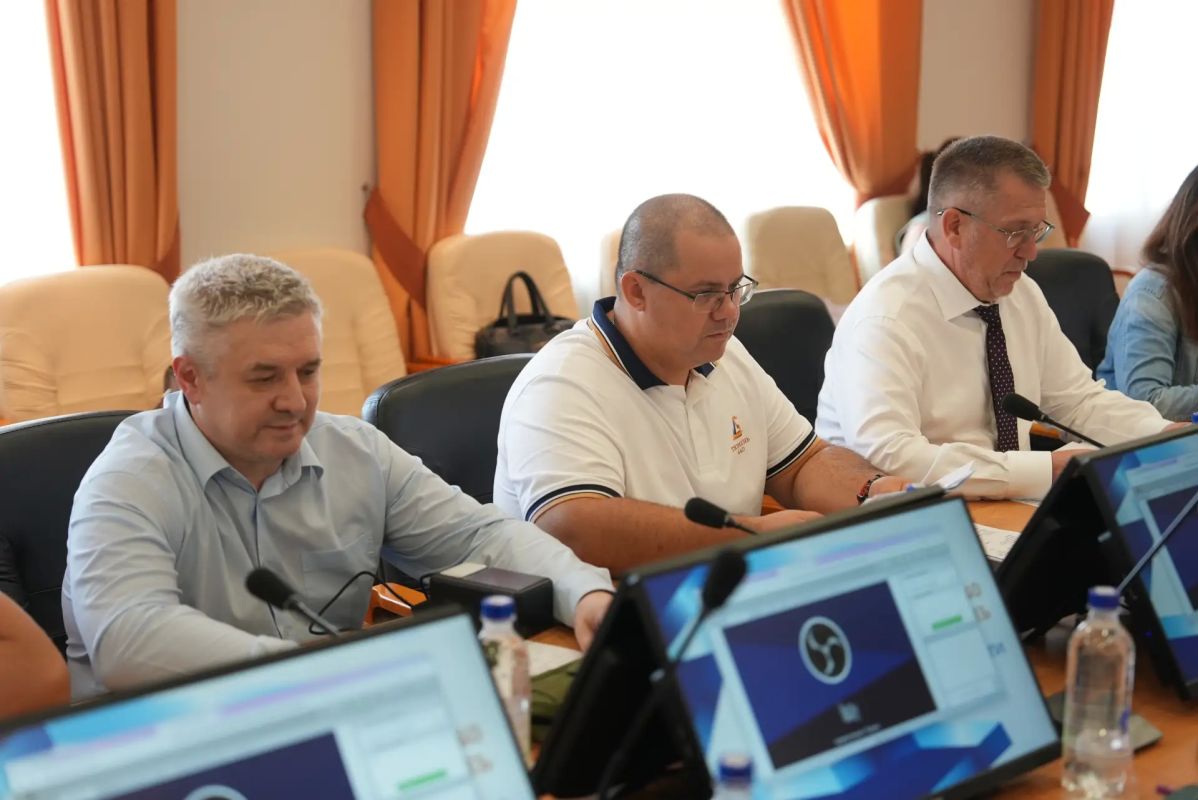 Ситуация с паводком находится на постоянном контроле городских служб Ситуация с паводком находится на постоянном контроле городских служб