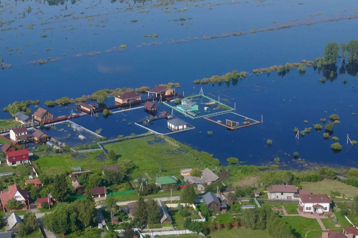 Уровень воды в реке Тура достиг 859 см Уровень воды в реке Тура достиг 859 см