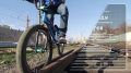 Железная дорога - зона повышенной опасности! Будь внимателен при переходе путей
