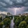 Сильный ливень с градом и грозой ожидается в Тюменской области