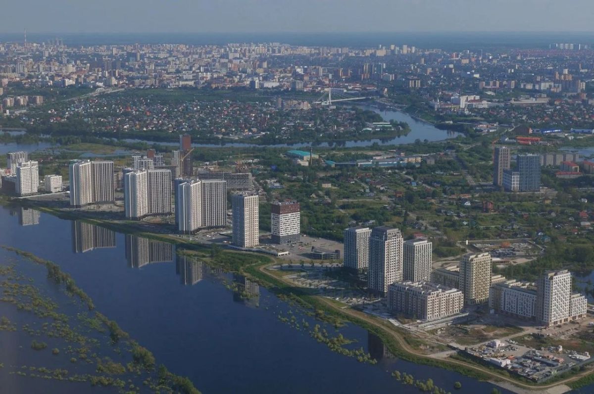 Уровень воды в реке Тура достиг 859 см Уровень воды в реке Тура достиг 859 см