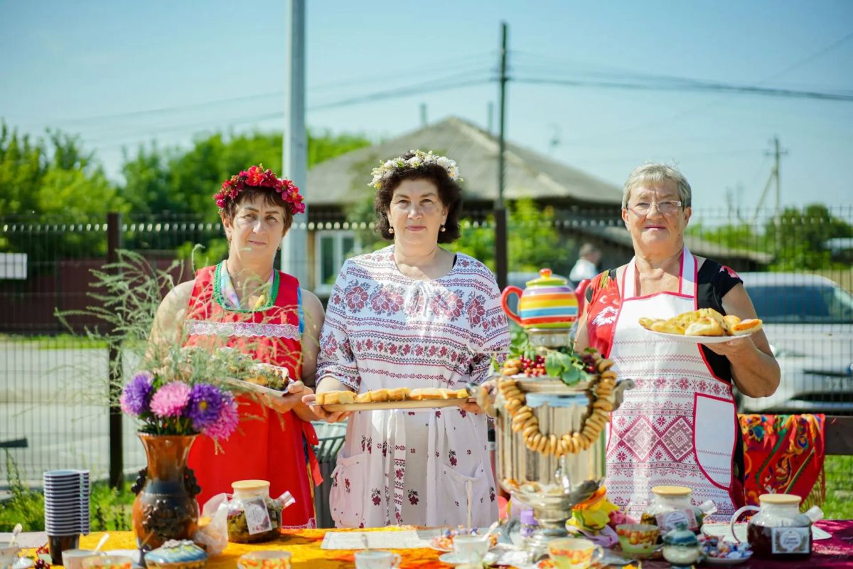 «Сибирский чай»: фольклориада собрала гостей в Ялуторовском районе «Сибирский чай»: фольклориада собрала гостей в Ялуторовском районе