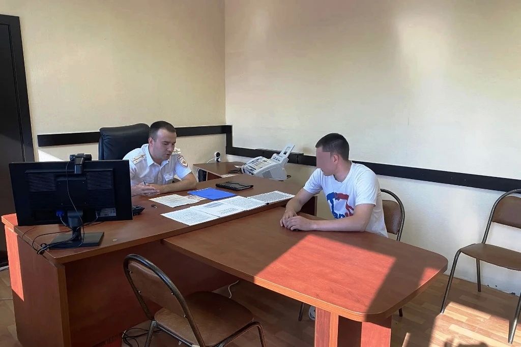 В Тобольске сотрудники Госавтоинспекции установили ночных хулиганов из сквера «Спортивный» В Тобольске сотрудники Госавтоинспекции установили ночных хулиганов из сквера «Спортивный»
