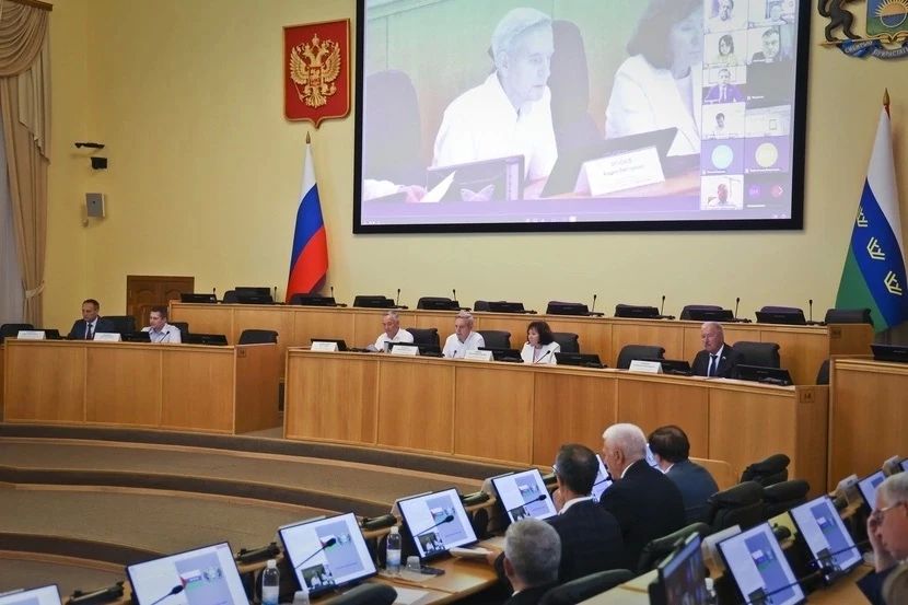 В Тюменской областной Думе продолжается работа по приведению региональной правовой базы в соответствие с требованиями федерального законодательства