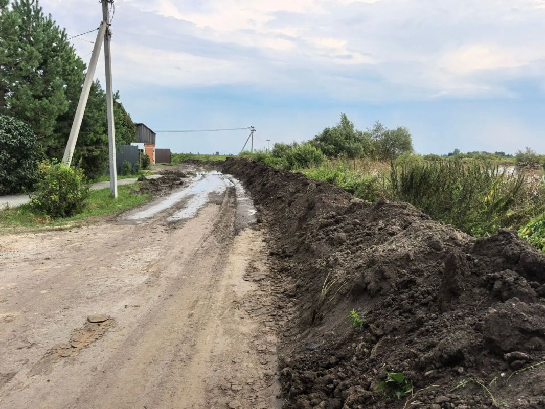 В Тюменском округе усиливают защиту населенных пунктов у Пышмы В Тюменском округе усиливают защиту населенных пунктов у Пышмы