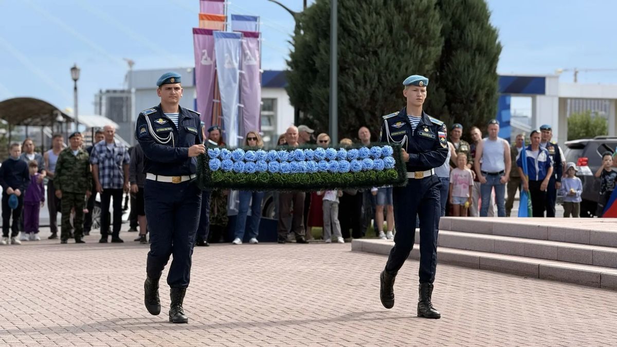 В Тюменской области отметили День Воздушно-десантных войск В Тюменской области отметили День Воздушно-десантных войск