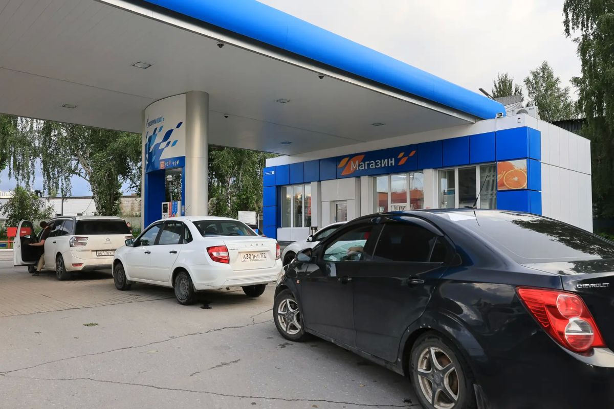 Ситуация на АЗС в Тюмени стабилизируется
