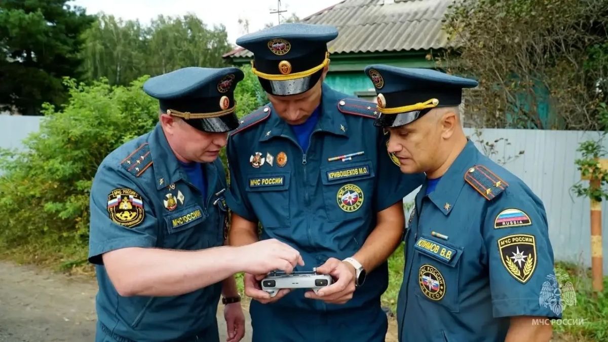 МЧС на посту: как контролируют паводок в Тюменской области МЧС на посту: как контролируют паводок в Тюменской области