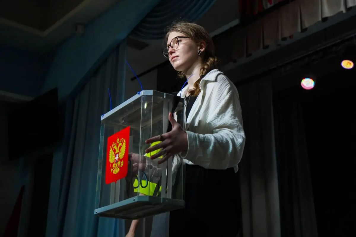 Детская общественная палата областных детских центров «Ребячья республика» и «Олимпийская Ребячка» вновь сформирована! Детская общественная палата областных детских центров «Ребячья республика» и «Олимпийская Ребячка» вновь сформирована!