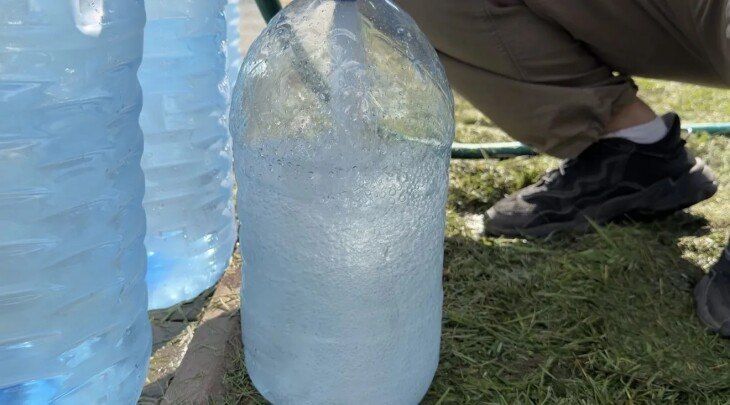 Волонтеры организовали адресную доставку питьевой воды для тюменцев Волонтеры организовали адресную доставку питьевой воды для тюменцев