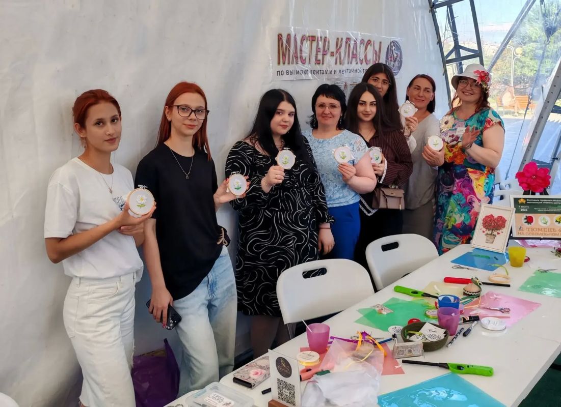 Более 150 человек посетили мастер-классы на «Зелёных выходных» в Тюмени Более 150 человек посетили мастер-классы на «Зелёных выходных» в Тюмени