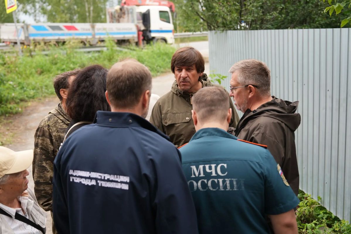 Максим Афанасьев: Сегодня я посетил садоводческие некоммерческие товарищества «Дубрава» и «Берёза Парк», чтобы оценить организацию работ по ликвидации последствий подтопления Максим Афанасьев: Сегодня я посетил садоводческие некоммерческие товарищества «Дубрава» и «Берёза Парк», чтобы оценить организацию работ по ликвидации последствий подтопления