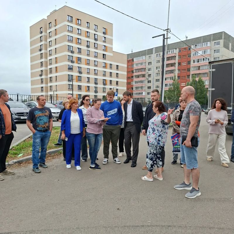 В Калининском округе обсудили транспортную доступность в зоне застройки В Калининском округе обсудили транспортную доступность в зоне застройки