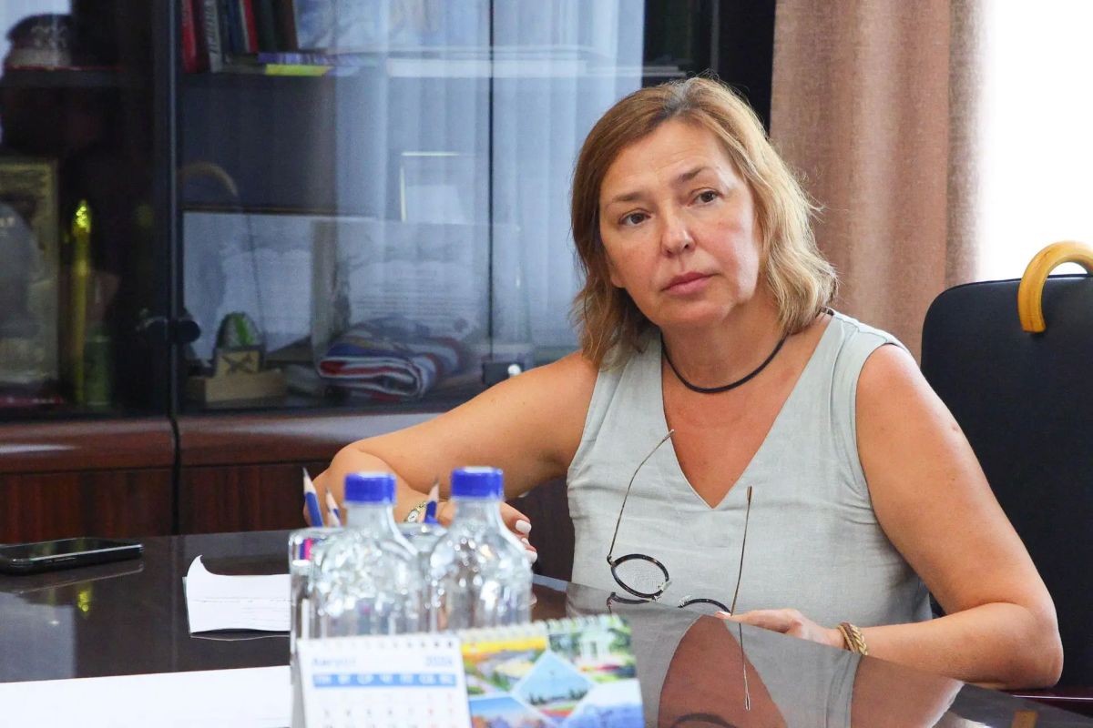 Помощь подтопленным СНТ. Ситуация, возникшая с подтоплением СНТ, находится на контроле.Во вторник первый заместитель главы города Тюмени Юрий Баранчук провёл рабочую встречу с представителями садоводческих обществ Помощь подтопленным СНТ. Ситуация, возникшая с подтоплением СНТ, находится на контроле.Во вторник первый заместитель главы города Тюмени Юрий Баранчук провёл рабочую встречу с представителями садоводческих обществ