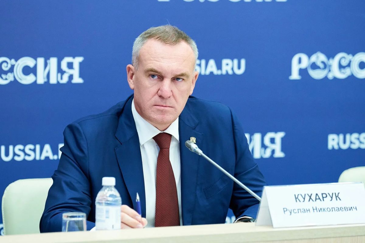 Руслан Кухарук: В преддверии Дня строителя на Форуме «Города Югры: Архитектура Руслан Кухарук: В преддверии Дня строителя на Форуме «Города Югры: Архитектура