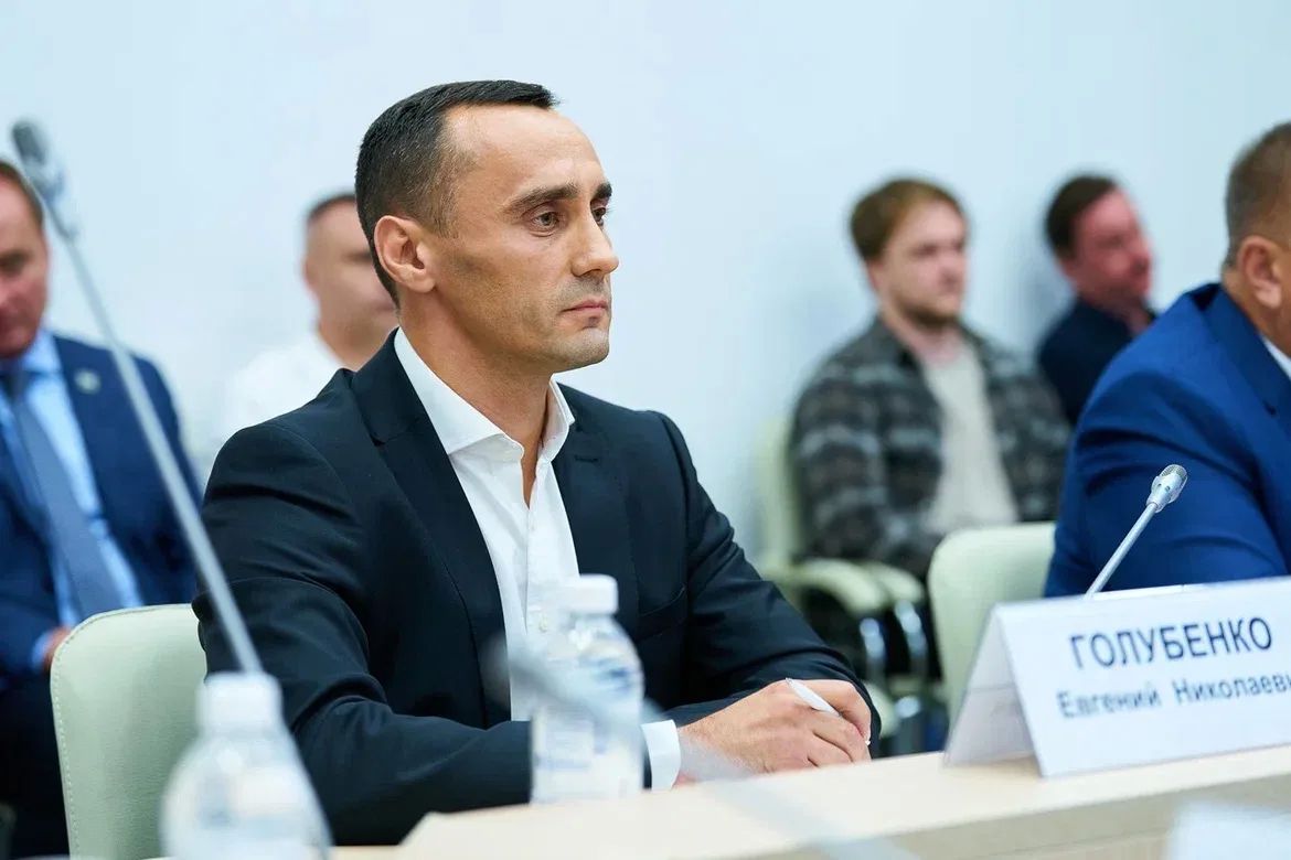 Руслан Кухарук: В преддверии Дня строителя на Форуме «Города Югры: Архитектура Руслан Кухарук: В преддверии Дня строителя на Форуме «Города Югры: Архитектура