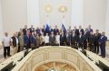 Александр Моор вручил награды профессионалам строительной индустрии