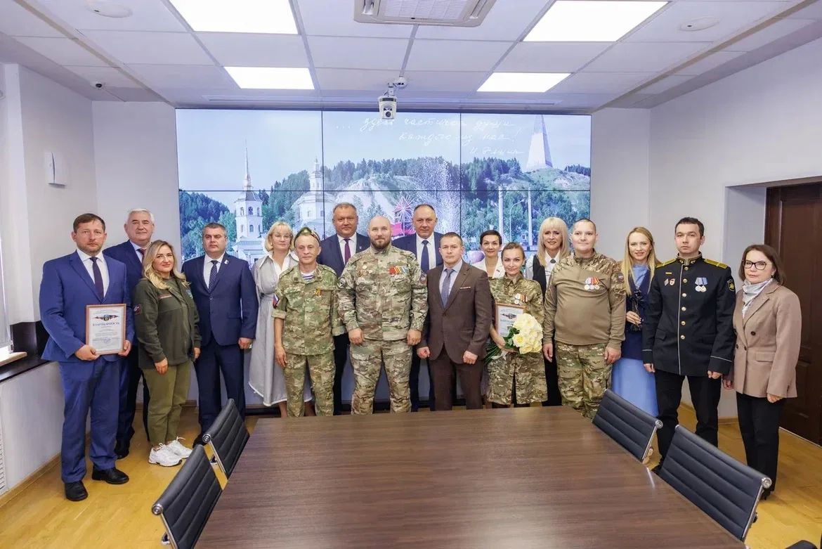 Руслан Кухарук: Сегодня с рабочим визитом в Югре находится делегация города Донецка Руслан Кухарук: Сегодня с рабочим визитом в Югре находится делегация города Донецка