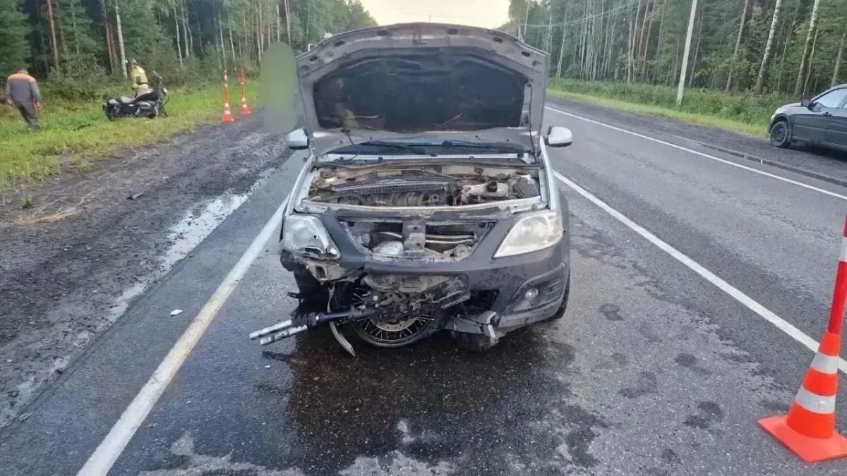Трагедия на трассе: мотоциклист на „Харлее“ погиб в ДТП в Уватском округе