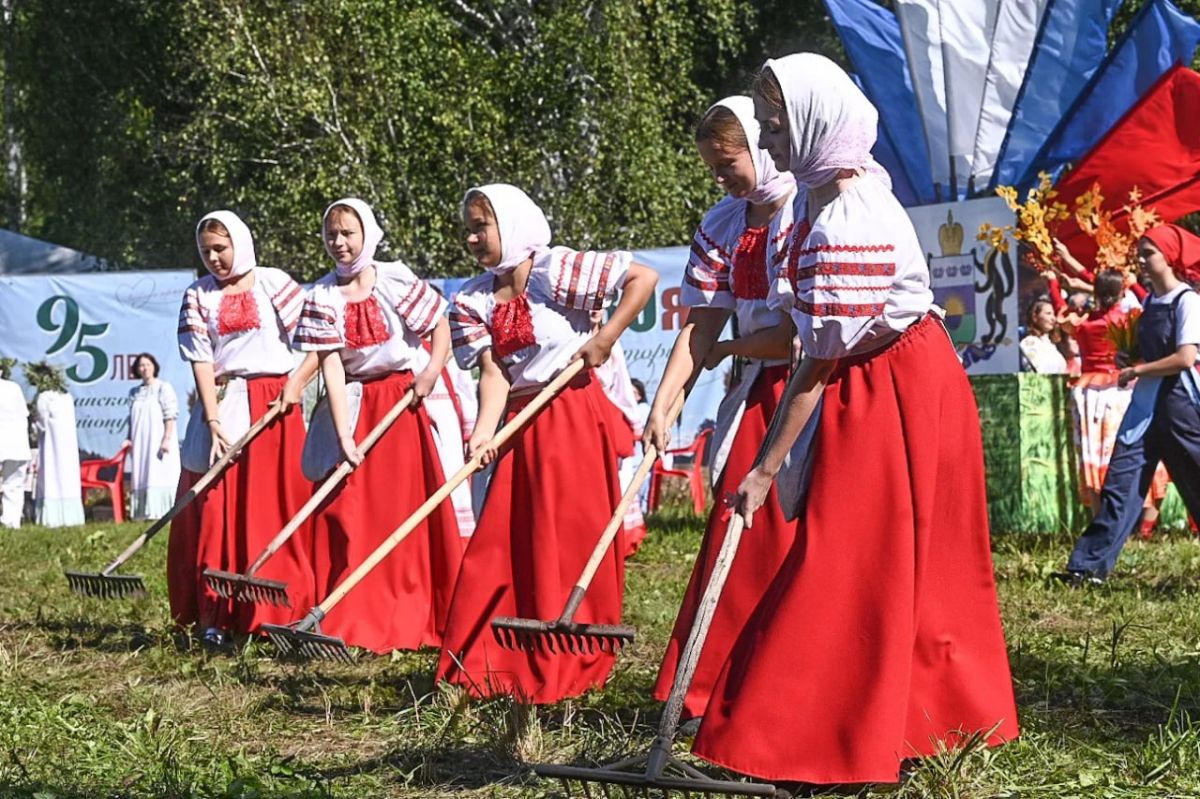 В Казанском округе проходит Областной День поля — 2026 В Казанском округе проходит Областной День поля — 2026