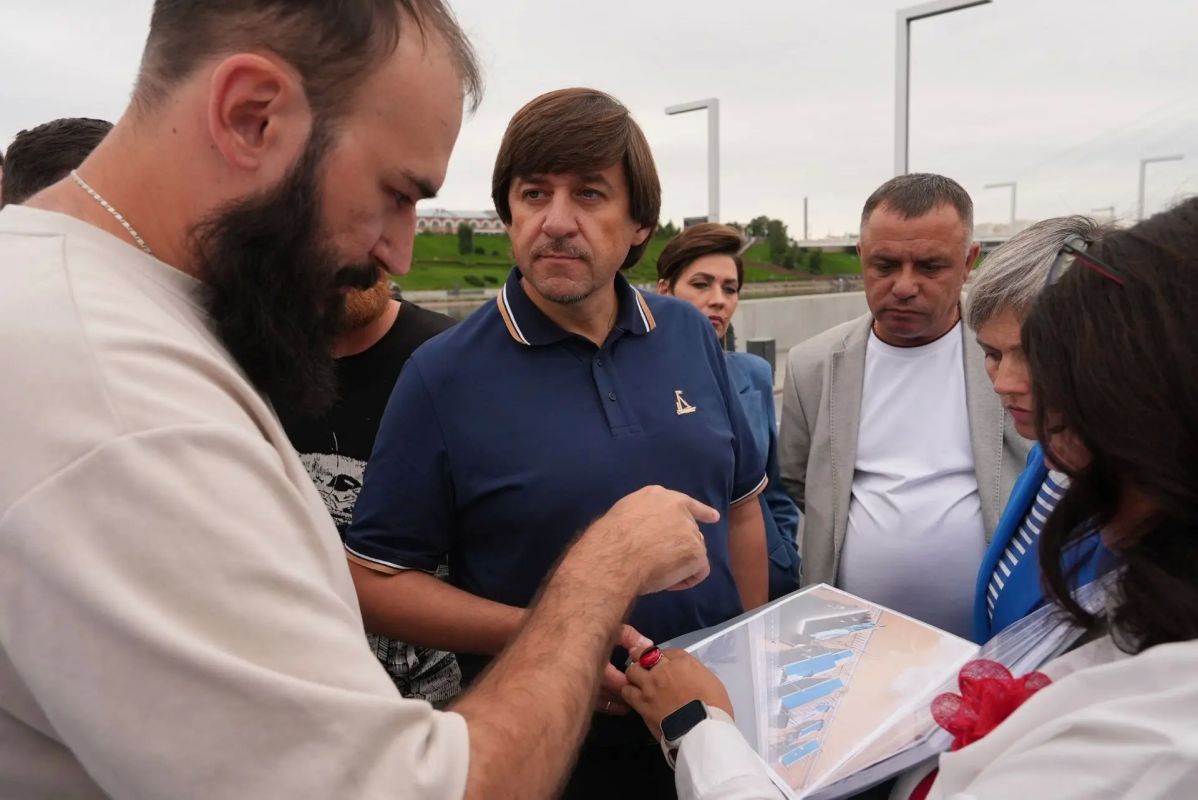 Максим Афанасьев: Скейт-парк на Вознесенской набережной готов к техническому открытию! Мы осмотрели площадку и пообщались с теми, кто проектировал и строил это пространство Максим Афанасьев: Скейт-парк на Вознесенской набережной готов к техническому открытию! Мы осмотрели площадку и пообщались с теми, кто проектировал и строил это пространство
