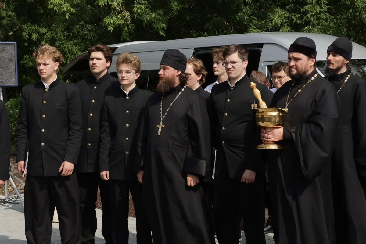 Открыли памятник Преображенскому собору Знаменского монастыря – спустя столетие после утраты он вернулся на своё место Открыли памятник Преображенскому собору Знаменского монастыря – спустя столетие после утраты он вернулся на своё место