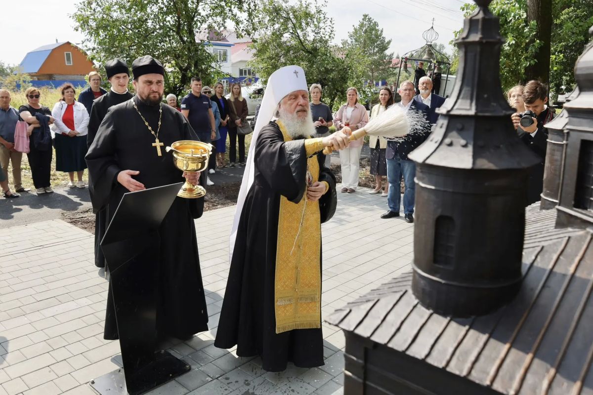 Открыли памятник Преображенскому собору Знаменского монастыря – спустя столетие после утраты он вернулся на своё место Открыли памятник Преображенскому собору Знаменского монастыря – спустя столетие после утраты он вернулся на своё место