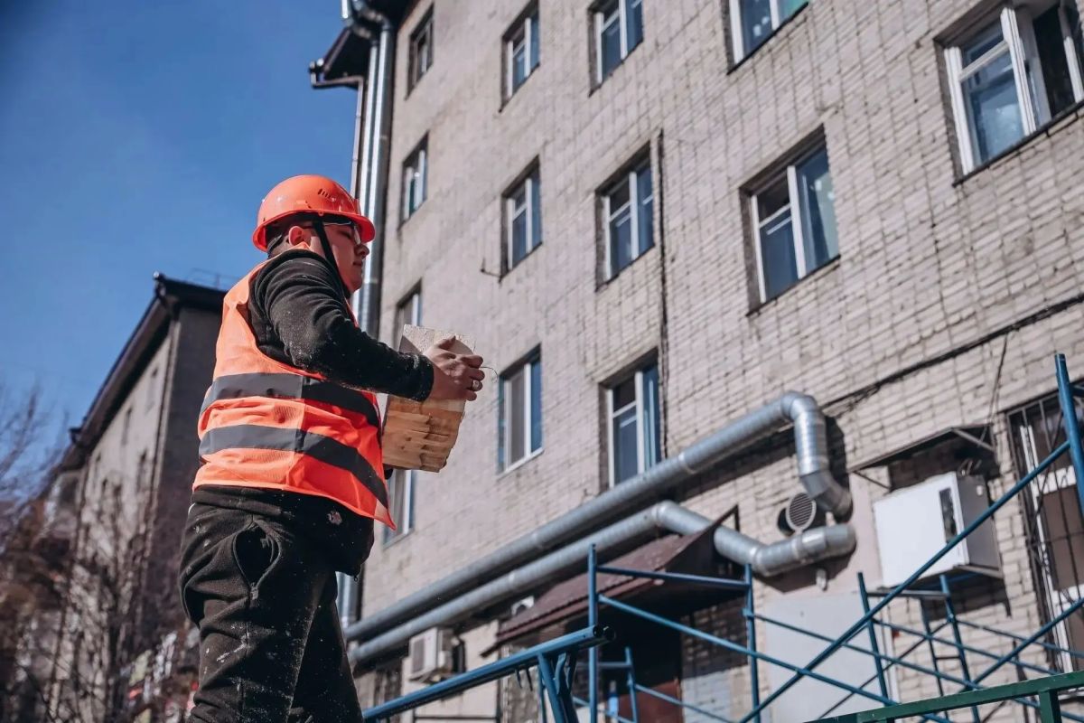 Максим Афанасьев: Уважаемые работники строительного комплекса Тюмени! Максим Афанасьев: Уважаемые работники строительного комплекса Тюмени!