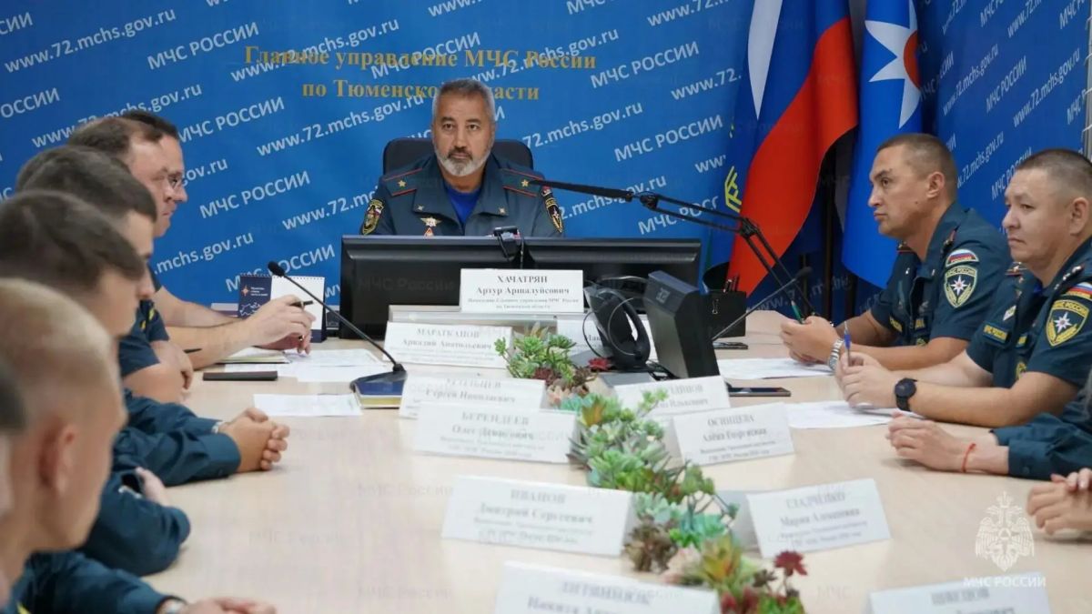 Выпускники ВУЗа МЧС России прибыли в Тюменскую область Выпускники ВУЗа МЧС России прибыли в Тюменскую область