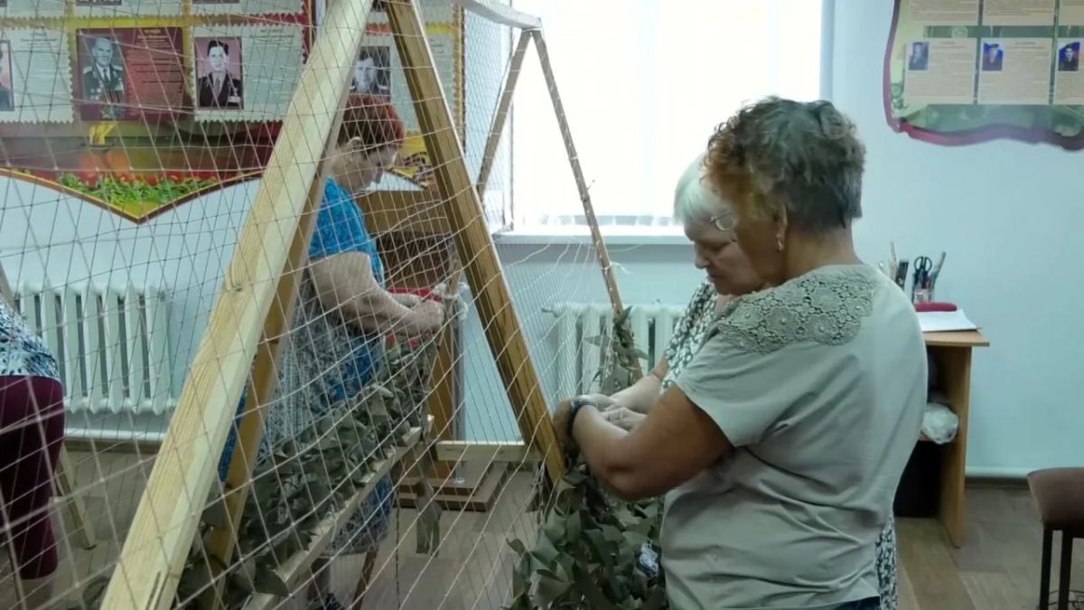 Ишимский совет ветеранов подготовил очередную посылку воинам-землякам Ишимский совет ветеранов подготовил очередную посылку воинам-землякам