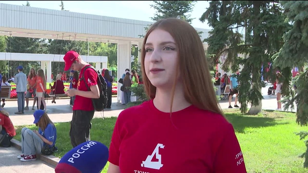 Трудовой десант. Пять тысяч тюменских подростков стали участниками "Отрядов мэра" в этом сезоне