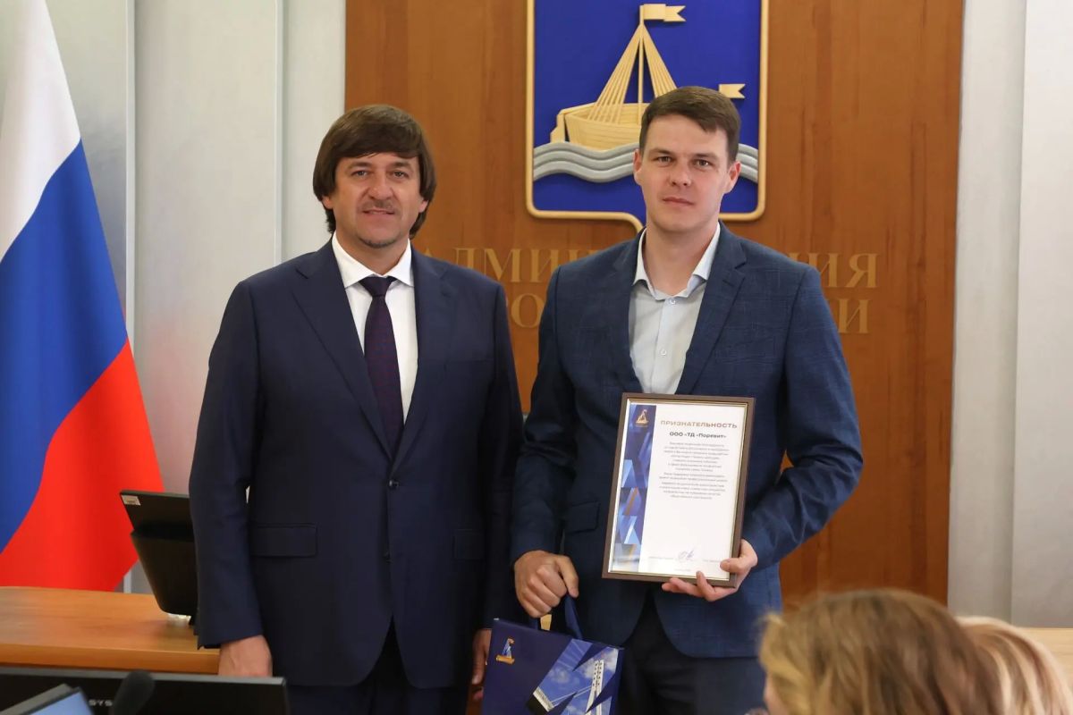 Максим Афанасьев: На днях я провёл встречу с участниками фестиваля городских ландшафтных инсталляций «Тюмень цветущая» Максим Афанасьев: На днях я провёл встречу с участниками фестиваля городских ландшафтных инсталляций «Тюмень цветущая»