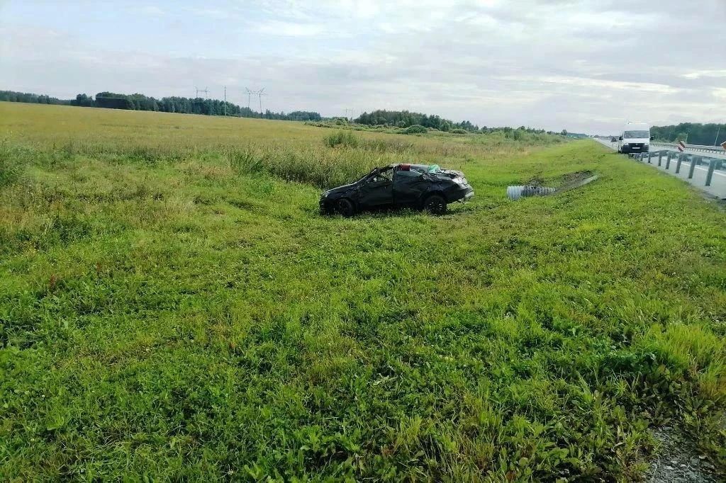 Семья из Югры разбилась на трассе Тюмень — Ханты-Мансийск Семья из Югры разбилась на трассе Тюмень — Ханты-Мансийск