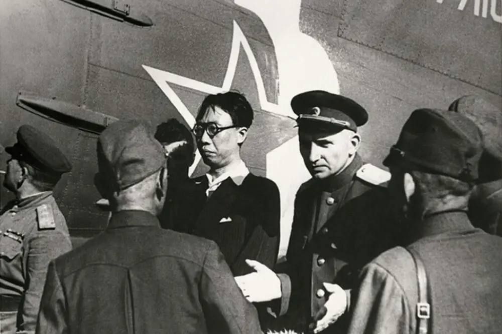 Александр Коц: ВЕЧЕРНИЙ ЗВОН:. захват уходящего дня Александр Коц: ВЕЧЕРНИЙ ЗВОН:. захват уходящего дня