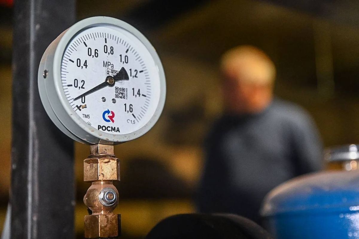Более 1,5 млрд вложат в капремонт систем теплоснабжения домов Тюменской области за год Более 1,5 млрд вложат в капремонт систем теплоснабжения домов Тюменской области за год