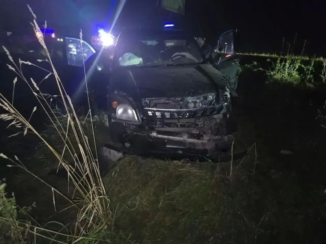 Смертельное ДТП под Заводоуковском: «Тойота Лэнд Крузер» оказалась в кювете Смертельное ДТП под Заводоуковском: «Тойота Лэнд Крузер» оказалась в кювете