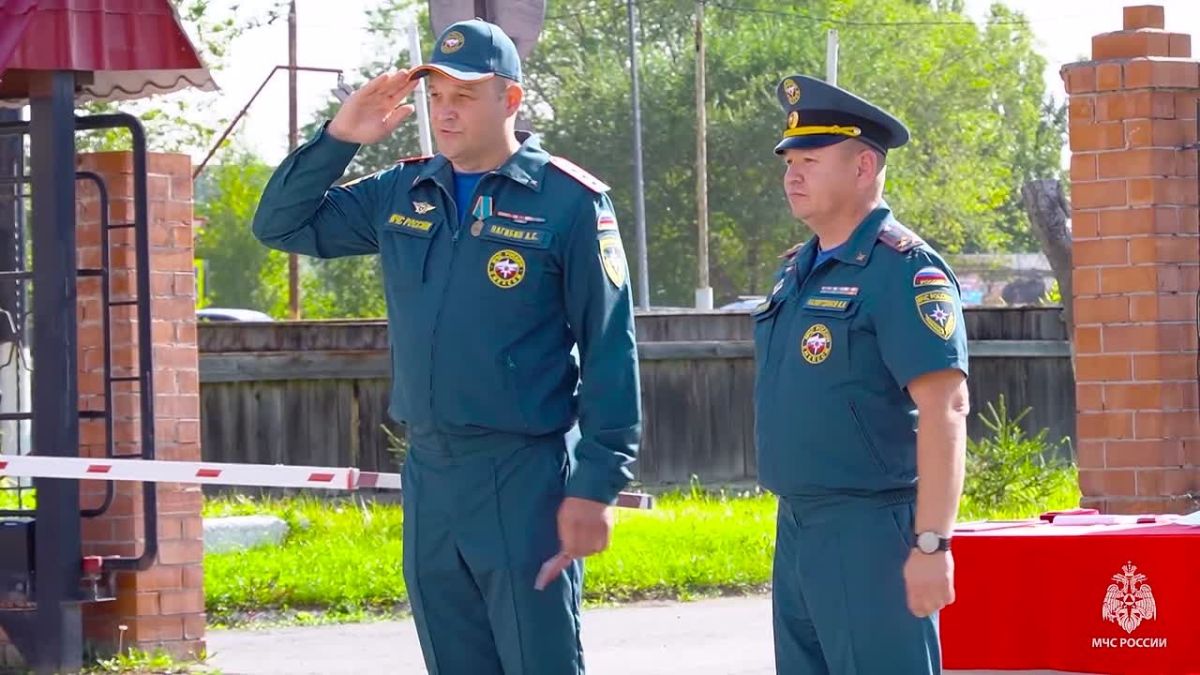 В Тюмени отметили отличившихся сотрудников Главного управления МЧС России по Тюменской области