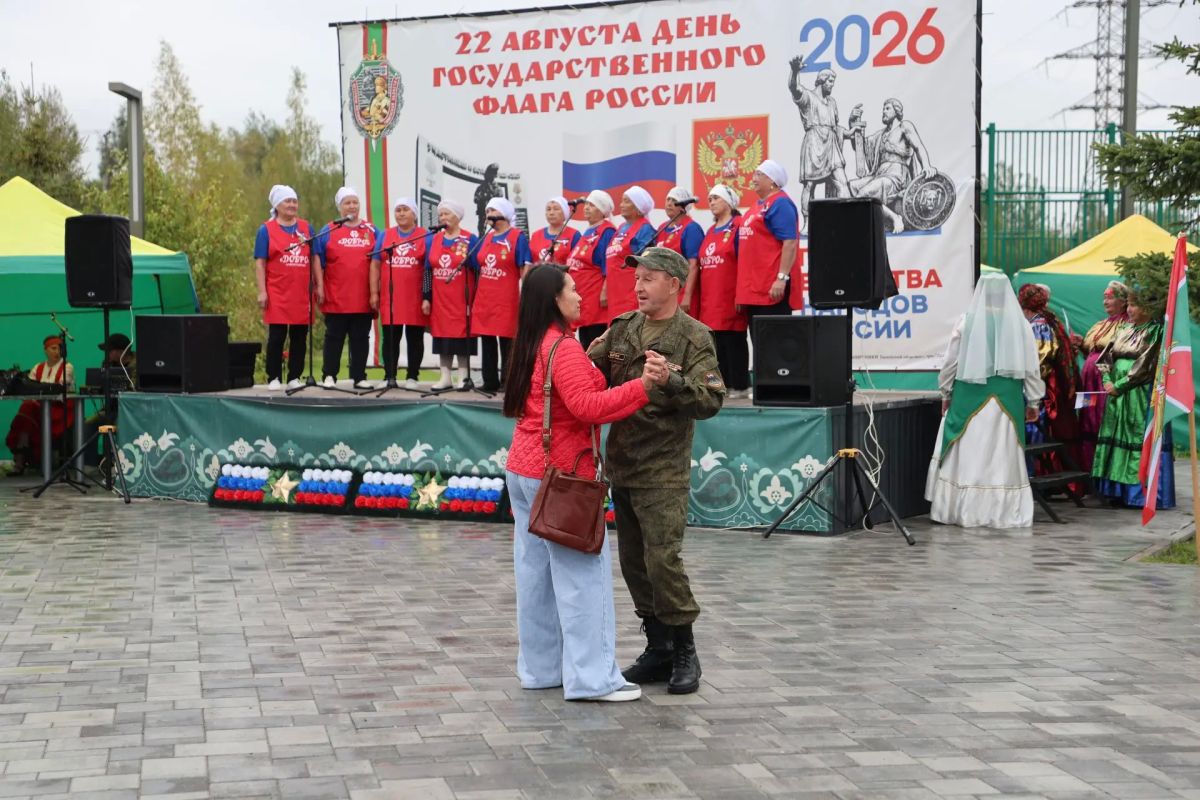 Максим Афанасьев: Сегодня от парка Пограничников в зону проведения специальной военной операции отправился 44-й гуманитарный груз Максим Афанасьев: Сегодня от парка Пограничников в зону проведения специальной военной операции отправился 44-й гуманитарный груз