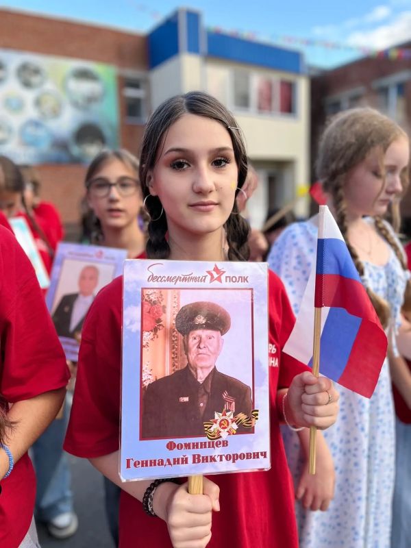 В лагере имени Ю.А. Гагарина прошла акция «Бессмертный полк» В лагере имени Ю.А. Гагарина прошла акция «Бессмертный полк»