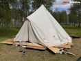 «Впервые ходил голыми ногами по земле»: под Тюменью особенные дети наравне со всеми учатся жить в палатках и справляться без родителей в лесу
