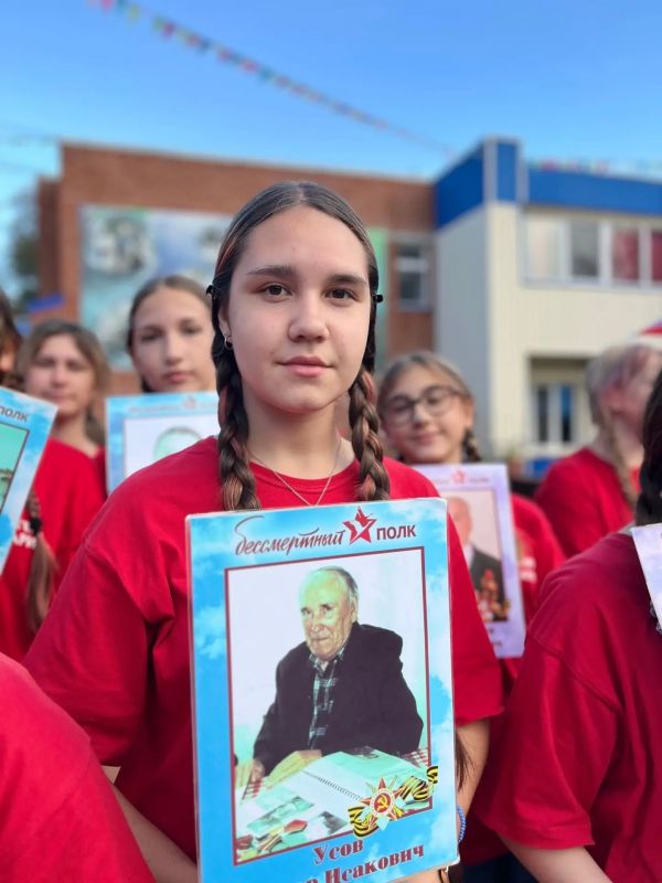 В лагере имени Ю.А. Гагарина прошла акция «Бессмертный полк» В лагере имени Ю.А. Гагарина прошла акция «Бессмертный полк»